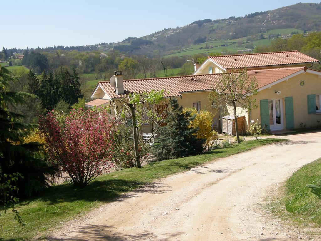 La Bergerie Bed & Breakfast Pollionnay Exterior photo