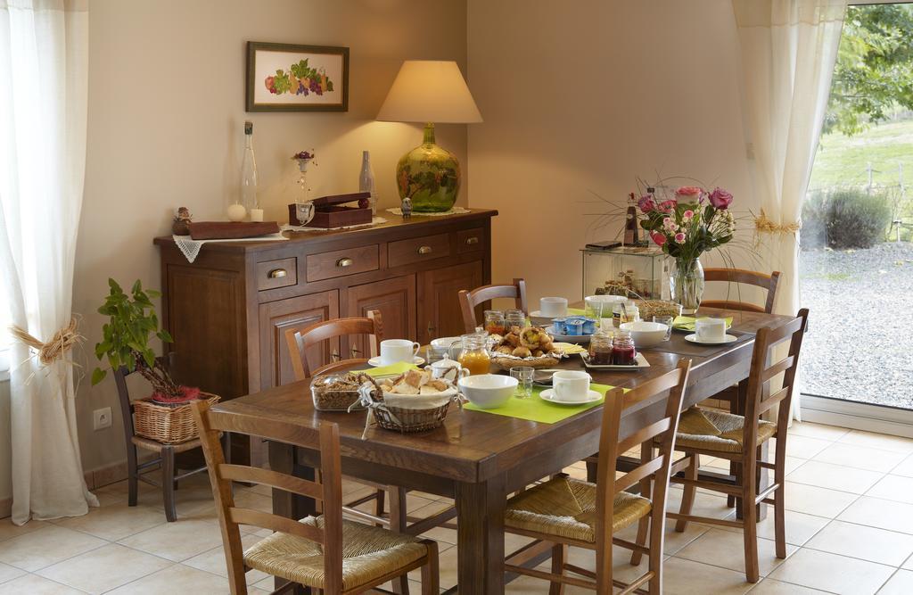 La Bergerie Bed & Breakfast Pollionnay Exterior photo